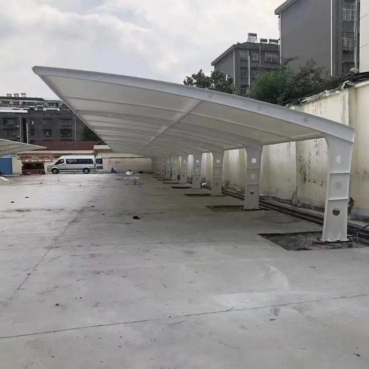 类乌齐县膜结构汽车棚